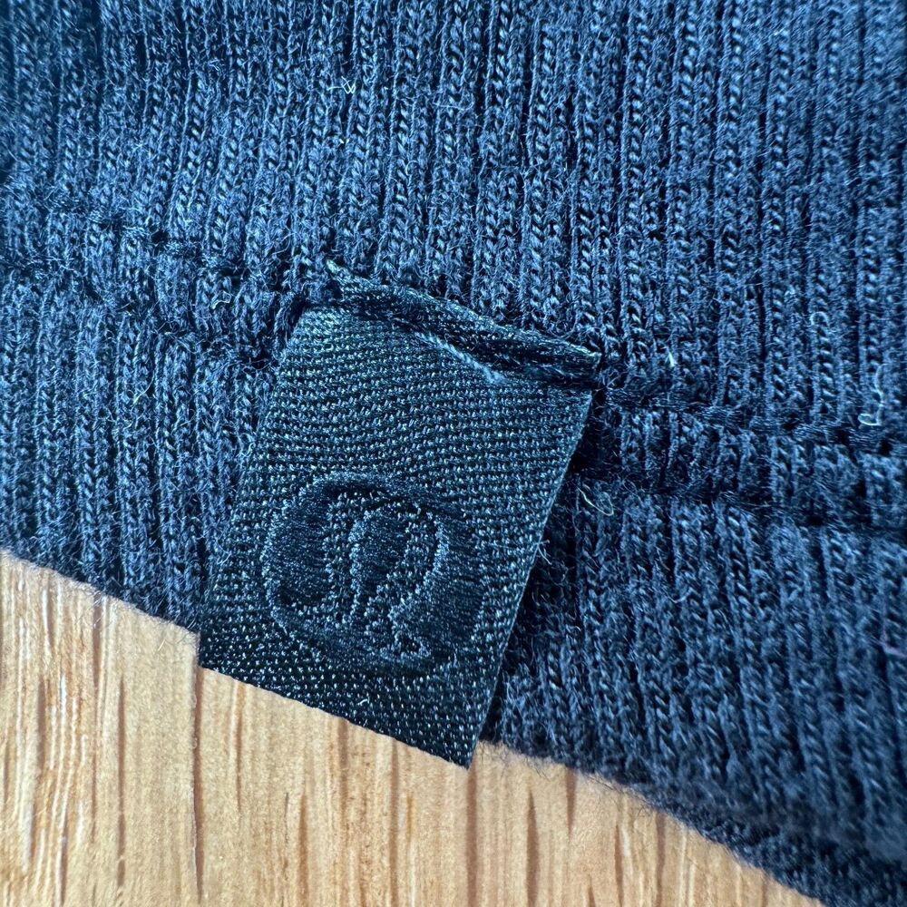 NWT* Lululemon Hold Tight Cropped Tank Top - Women's 12 - Picture 8 of 8